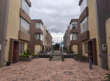 Casa de 3 habitaciones, Quito · Casa de 133 m². 3 Dorm. en Venta en Ponceano. Excelente Estado. Conjunto Privado. Guardia 24/7