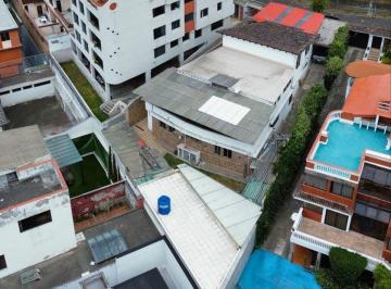 Casa de 4 habitaciones, Quito · Casa Comercial o Residencial en Renta – Union Nacional, Quito | 487 m²