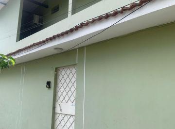 Casa de 7 habitaciones, Guayaquil · Excelente Retorno de Inversion, Rentera en Venta, Sauces 4, 2 Departamentos Mas Suite Independiente