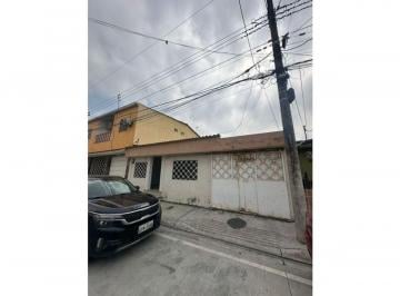 Casa de 3 habitaciones, Guayaquil · C.01 Casa en Venta en Cdla Samanes 3 en Conjunto Cerrado Al Norte