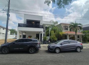 Casa de 3 habitaciones, Daule · Casa en Venta en Casa Grande Moderna