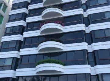 Departamento de 2 habitaciones, Salinas · Departamento de 330 m² con 2 Dorm. en Venta en Chipipe