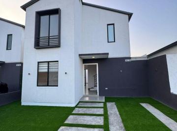 Casa de 3 habitaciones, Guayaquil · Casa Como Nueva en Venta – Valle Norte 2 - Via a Salitre