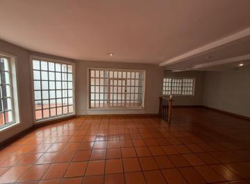 Casa de 6 habitaciones, Cuenca · Casa Comercial en Alquiler Sector Batan Shopping