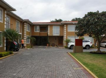 Casa de 3 habitaciones, Quito · Arriendo – Casa – Cumbayá – La Primavera 1 - Quito