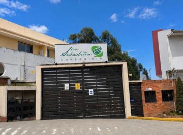 Casa de 4 habitaciones, Cuenca · Casa en Venta en Condominio por $114.000