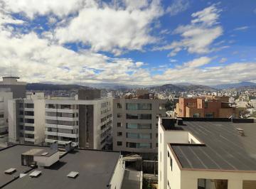 Departamento · 800m² · 4 Habitaciones · 4 Estacionamientos · Departamento Dúplex en Renta, 800 Mtrs, Quito Tenis, Vista Panorámica Calle Cerrada con Guardia