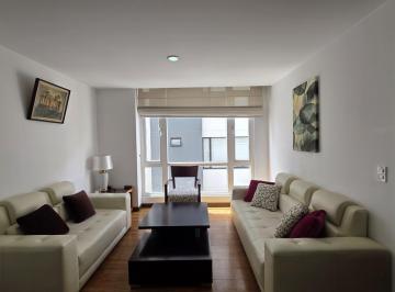 Suite · 75m² · 1 Estacionamiento · Suite en Renta Cerca del Hotel Go Quito | 75 m² | Piso Alto | Usd 600 Incluye Alícuota