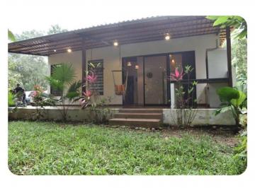 Hacienda-Quinta de 2 habitaciones, Puerto Quito · Propiedad con Acceso Privado Al Río en Pto Quito