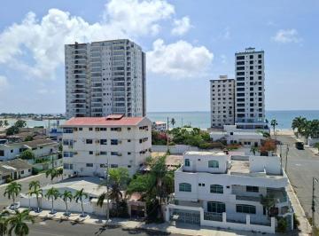 Departamento de 3 habitaciones, Salinas · Departamento de 130 m² con 3 Dorm. en Chipipe, Cerca Al Mar