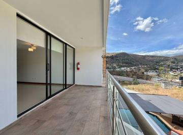 Departamento de 1 habitación, Quito · Suite de Venta en Cumbayá, con Vista y Terraza
