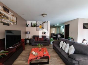 Casa de 4 habitaciones, Cuenca · Casa de 4 Dorm. en Venta en Urbanización Rio Sol – Cuenca