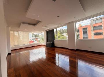 Departamento de 4 habitaciones, Quito · Departamento Venta/ Renta - 4 Dorm. - Bellavista
