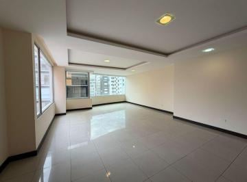 Departamento de 3 habitaciones, Quito · Departamento 3 Habitaciones Carolina