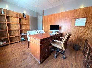 Oficina comercial · 114m² · 2 Estacionamientos · Oportunidad: Oficina Amoblada de 114 m² con 2 Parqueaderos