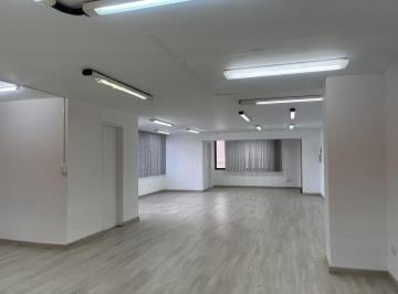 Oficina comercial · 105m² · 2 Estacionamientos · Oc - Sector La Carolina, en Renta Oficina de 105 m², Sin Amoblar, Eloy Alfaro y Shyris