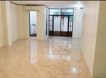 Departamento de 3 habitaciones, Guayaquil · Vendo Amplio Departamento Planta Baja en Santa Cecilia