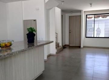 Casa · 90ha · 3 Habitaciones · 1 Estacionamiento · Vendo Acogedora Casa Dentro de Conjunto