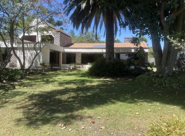 VISTA POSTERIOR · Venta Casa en Cumbayaáen Urbanización Privada