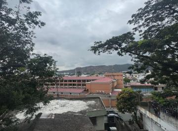 Suite de 1 habitación, Guayaquil · 2 Suites Disponibles Lomas de Urdesa Cerca San Marino