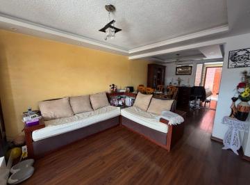 Casa de 3 habitaciones, Quito · Eloy Alfaro (Sector Megakywi) - Casa de Venta Dentro de Conjunto