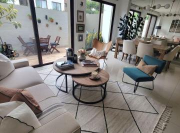 Departamento de 3 habitaciones, Guayaquil · Precioso Departamento Planta Baja
