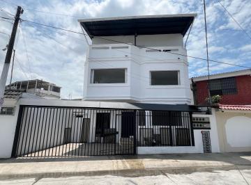 Departamento · 26m² · 1 Habitación · Suite No 2 en Alquiler, Urdenor 1, Roba