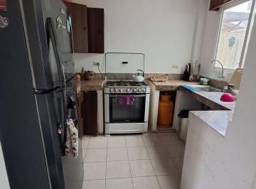 Casa de 3 habitaciones, Guayaquil · Casa de Venta en Paraiso del Rio, con 3 Dorm. y 3 Baños, en Excelente Estado