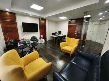 Oficina comercial , Guayaquil · En Alquiler Oficina Amoblada en Albocentro 5.