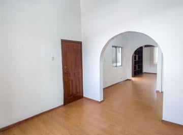 Oficina comercial , Quito · Oficina en Renta en La Pradera – 45 m² + Parqueadero | $200 Incluida Alícuota, Agua y Luz