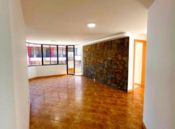 Sala · Tu Hogar en Bellavista Cerca a La Capilla del Hombre · Parque Metropolitano