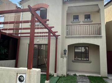 Casa de 3 habitaciones, Daule · Casa en Alquiler La Rioja Etapa Bolonia