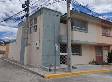 Casa de 3 habitaciones, Quito · Casa de 119 m² con 3 Dorm. en Venta en San Antonio