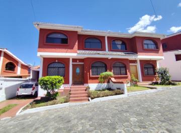 Casa de 4 habitaciones, Quito · De Oportunidad Casa en Conjunto Alta Vista - Armenia