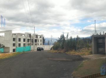 Terreno / Lote · 1m² · Terreno en Venta con Alto Potencial de Crecimiento Sector La Macarena Conocoto