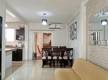 Casa · 136m² · 1 Estacionamiento · Casa en Venta Villa Italia Etapa Bari Ingp