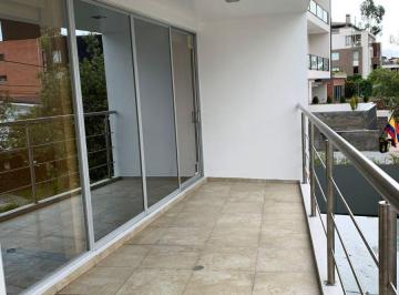 Departamento de 2 habitaciones, Quito · Quito Tennis - Departamento de Renta con Terraza