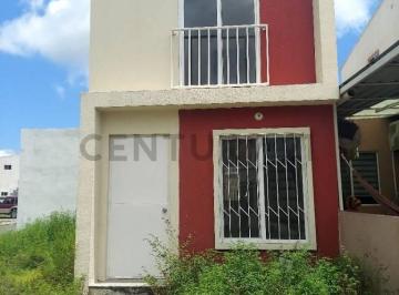 Casa · 53m² · 2 Habitaciones · 2 Estacionamientos · Vendo Casa Esquinera 2 D Ciudad Santiago Etapa Centenario