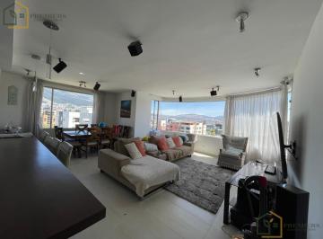 Departamento · 150m² · 3 Habitaciones · 1 Estacionamiento · Departamento en Renta, Amoblado en La Av Gaspar de Villaroel