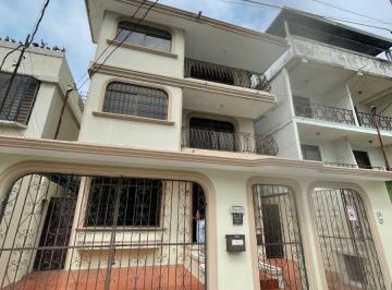 Casa de 5 habitaciones, Guayaquil · Entre Ríos Samborondón: en Venta Amplia Casa 3 Habitaciones Más Departamento Independiente