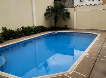 Departamento de 2 habitaciones, Guayaquil · Departamento en Planta Baja con Patio Privado – Urbanización Santa Cecilia