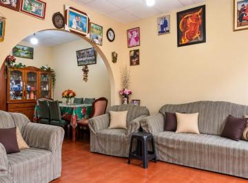 Casa · 1182m² · 4 Habitaciones · Vendo Casa, Coop, La Laguna, Sur de Guayaquil. Carp