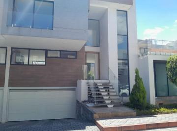 Casa de 4 habitaciones, Quito · Casa de Venta por Estrenar con 280 m², 4 Dorm. en Conjunto Privado - Cumbaya