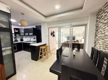 Departamento de 2 habitaciones, Guayaquil · Vendo Departamento en Santa Cecilia