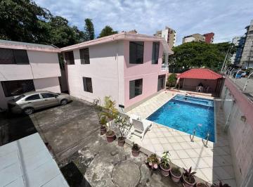 Casa de 8 habitaciones, Esmeraldas · Vendo Casa en Tonsupa Ideal Para Inversion con Buena Rentabilidad