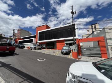Edificio-Hotel-Fabrica · 3816m² · 30 Estacionamientos · Oc Edificio Comercial en Venta, Ubicación Estratégica, 3.816 m², con 30 Parqueaderos