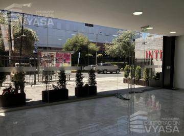 Local comercial · 400m² · 6 Estacionamientos · La Carolina - Av Amazonas, Local Comercial en Arriendo de 400 m² en Arriendo