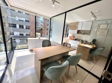 Oficina comercial · 80m² · 1 Estacionamiento · Mv - Sector Catalina Aldaz en Renta Oficinas Amobladas Independientes | Coworking en Edificio Corpor