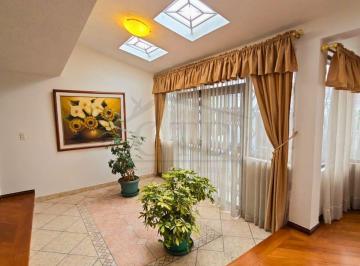 Casa de 4 habitaciones, Quito · Renta Casa Independiente Sector Colegio Sek