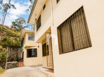 Casa de 3 habitaciones, Cuenca · Casa 3 Dorm. Venta Cuenca Sector Misicata